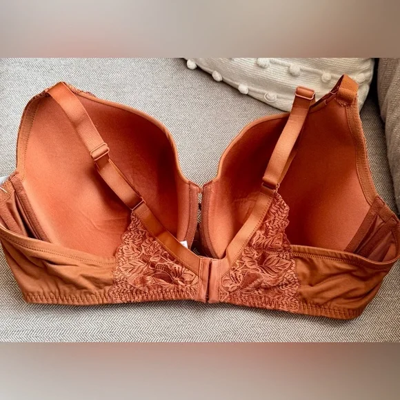 Auden Lightly-Lined Balconette Underwire Bra - Size 46D NWT - Picture 5 of 13